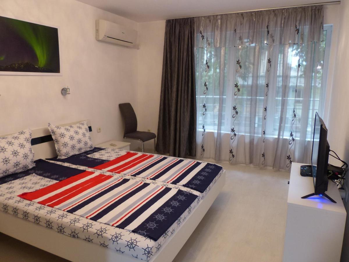 Apartament Holiday Бургас Экстерьер фото