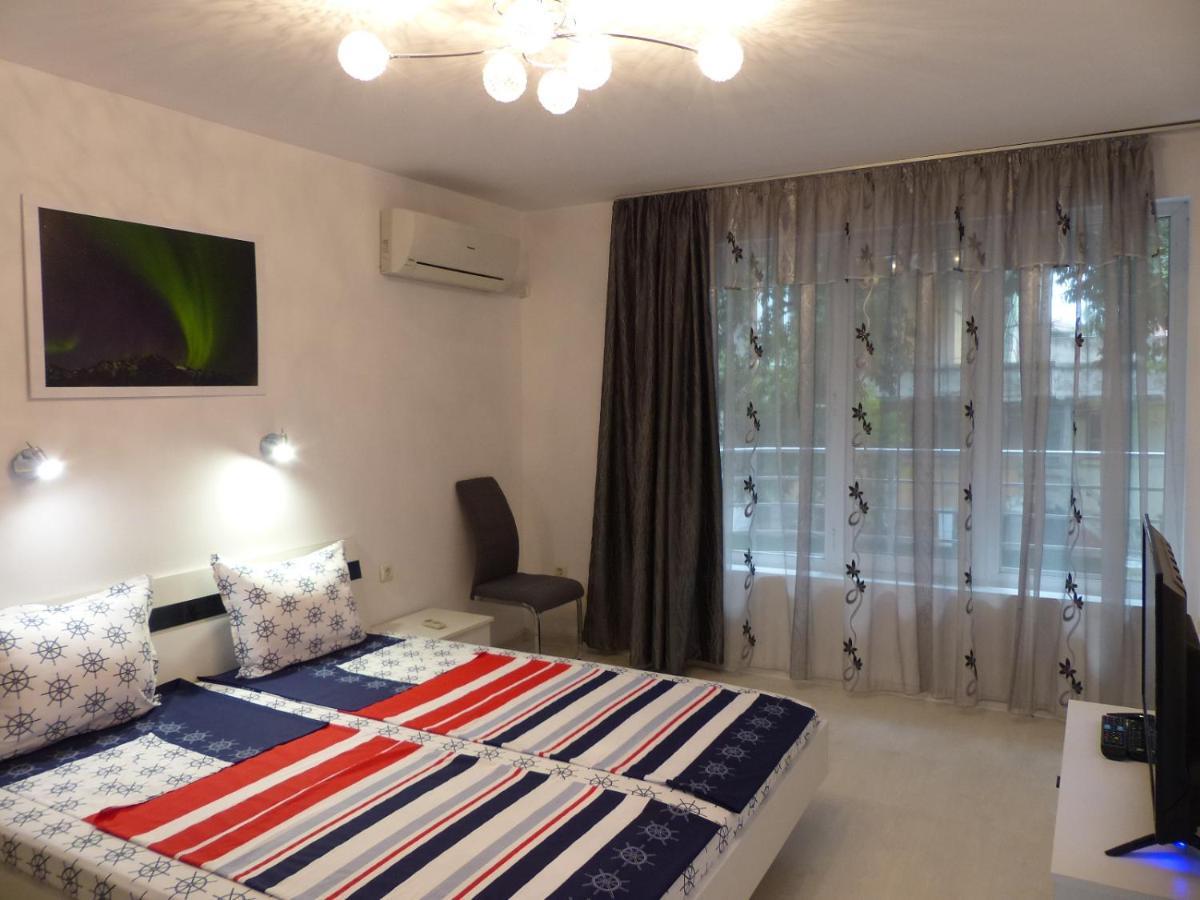 Apartament Holiday Бургас Экстерьер фото