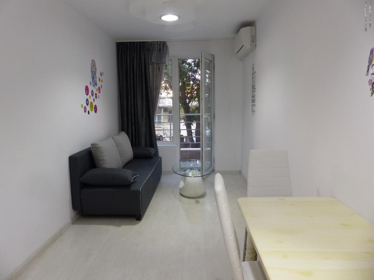 Apartament Holiday Бургас Экстерьер фото
